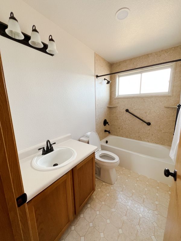 Top Bathroom Remodeling Companies in Santa Ana, CA